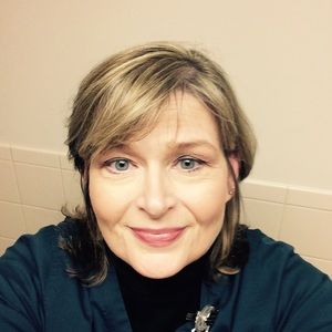 Meet your Posher, Brenda